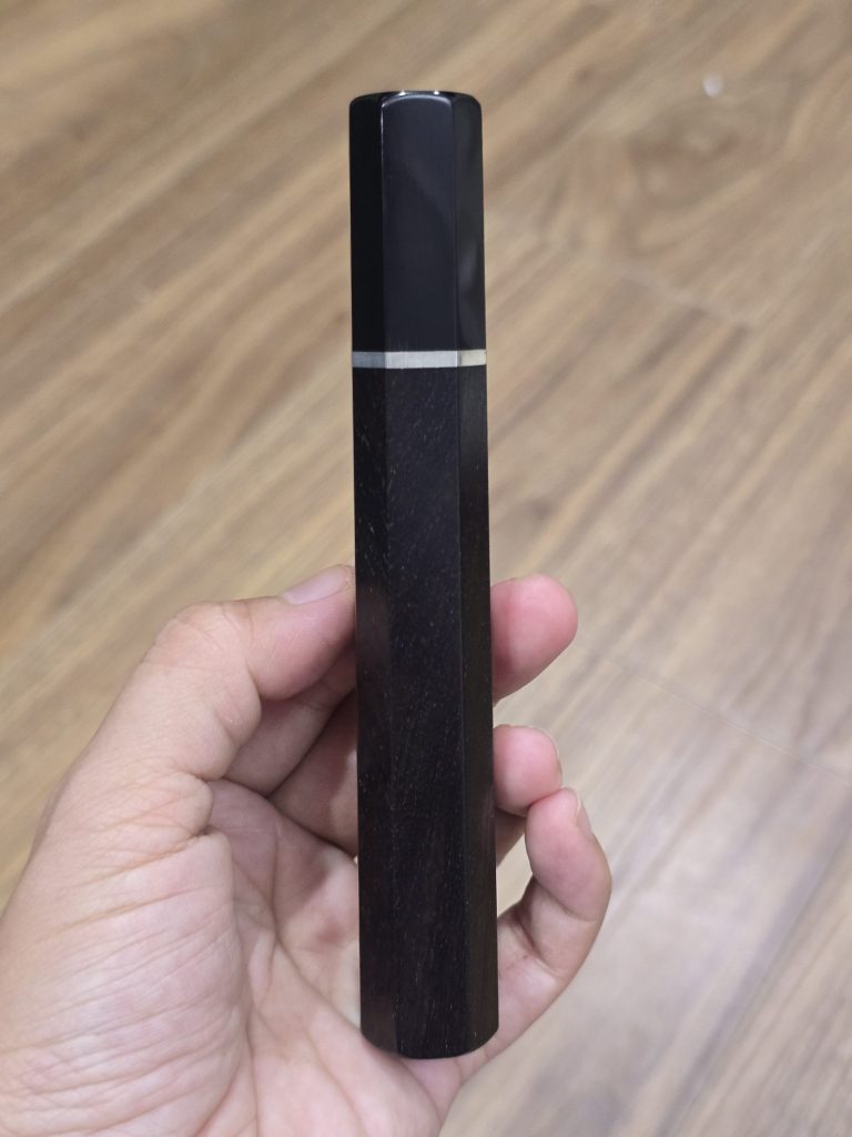Ebony wa handle with black buffalo horn ferrule