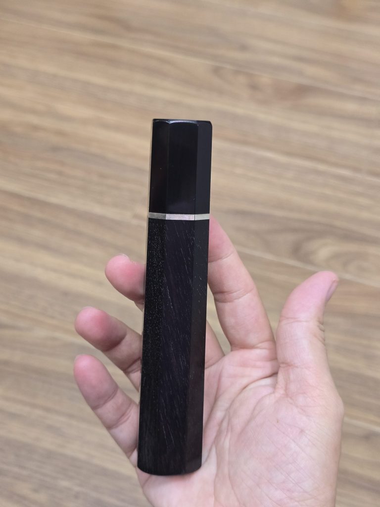 Ebony wa handle with black buffalo horn ferrule