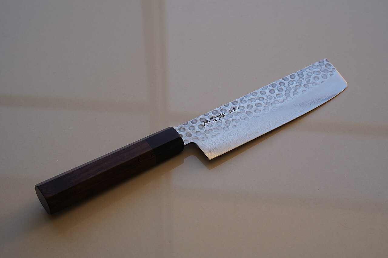 Nakiri with a rectangular blade, hammered finish and wooden handle